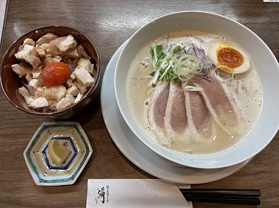 鶏白湯そば